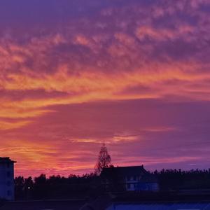 陪你熬夜（prod by Lv9）