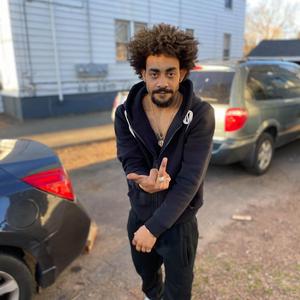 Breesh (feat. DMAIN)