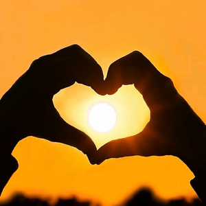 Sevgililer Günü Şarkısı (Sen Benim Her Şeyimsin)