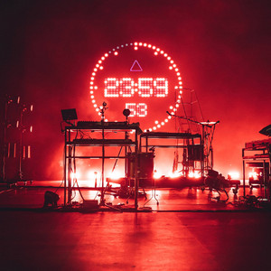 무대를 바라보며