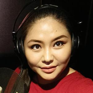 Ulemjiin saihan horvoo (Үлэмжийн сайхан хорвоо)