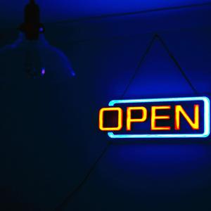 Alternati (feat. Polina Chornaya)