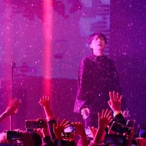 神明（翻自 姜云升）