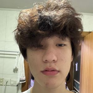 在圣诞晚会上悄悄地牵你手你会脸红吗Prod. harui x soni