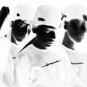 r1vo (feat. sekoboee)