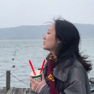 摇摇晃晃的落叶