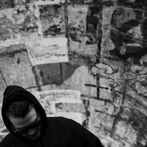 L.E.X. (feat. Caluiano & Alex 3o5)