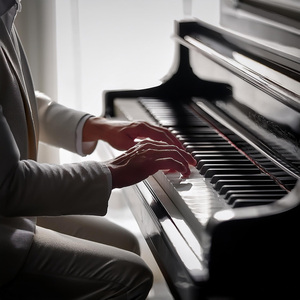 Voz Silenciada De Piano