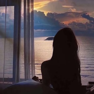 走在冷风中_北极星小姐姐