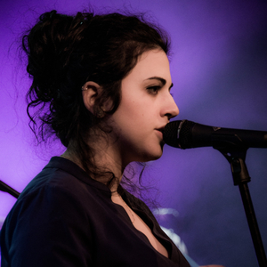 למה תמיד את - בהופעה