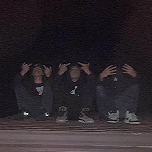 LET IT SPRAY (feat. JGR)