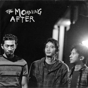 Di Saat Tenang