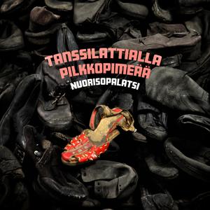 Tanssilattialla pilkkopimeää