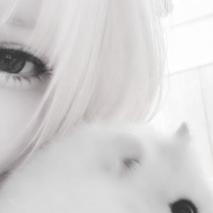 那天我俩在外面听你弹吉他呢,下着大雨_.wav