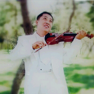 音乐人王云飞 - 迷失的骆驼 伴奏