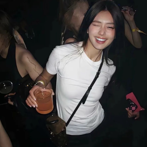 你给温暖像件旧毛衣