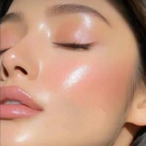 have an extremely attractive face