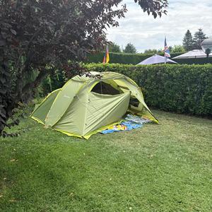 Acampada de primos