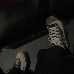 gitmene izin veremem düşerim uçurumlardan