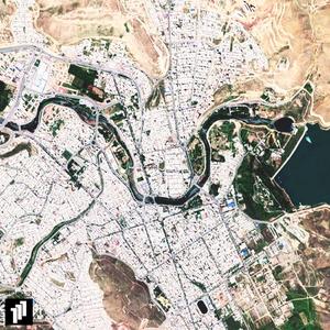 《东郊路20号》