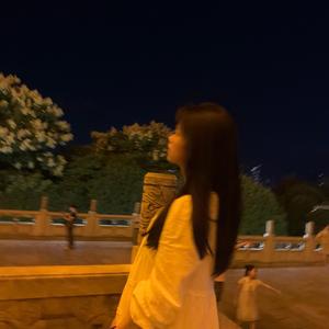 不是因为寂寞才想你