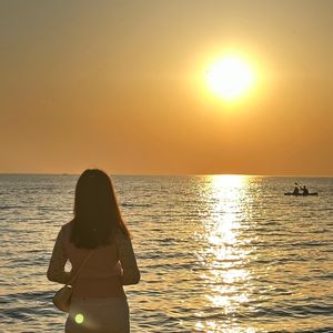 澎湃（《永夜星河》片尾曲 原唱：虞书欣）