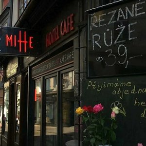 当爱来临的时候（翻唱:吴莫愁）