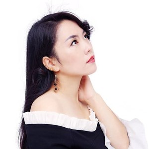 红颜情深 (伴奏)