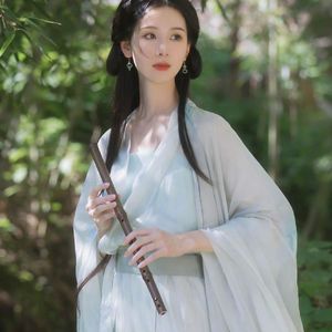 余音绕梁不散时