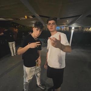 PLAQUÈTTE (feat. SLAGA JR)