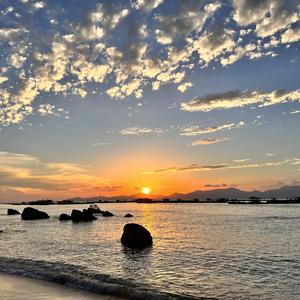 一杯咖啡的时光（钢琴曲）