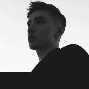 花开花落花无悔