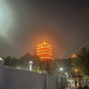 风中的坚守_2579019.wav