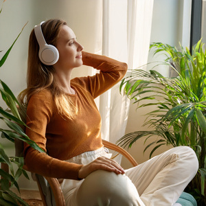 La Luz Suave Brilla Suavemente