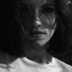 Не Ищи Меня