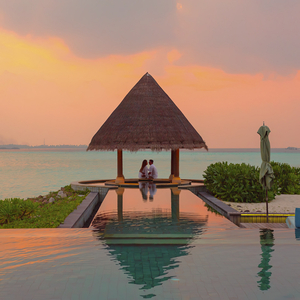 Amor en la Piscina (En Vivo)