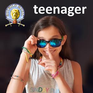 Johnny (feat. Nora Belle)