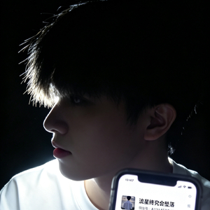 水与月