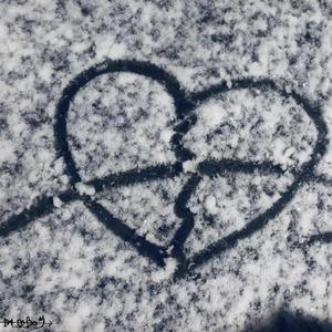 眼泪让情绪溃烂