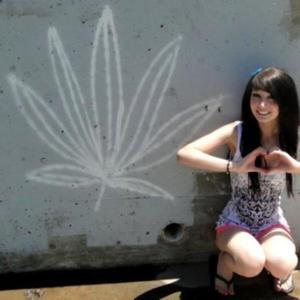 J'Adore your core (feat. nxlly & Aniyah Goremia)