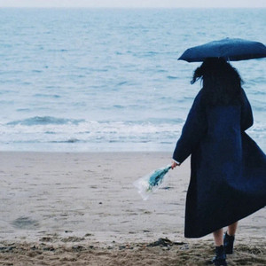 谁许你天上人间谁同你恨海情天