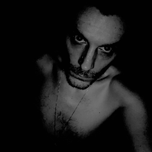 De Sade Dolly Dance
