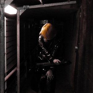 安らかに眠れわが友よ。