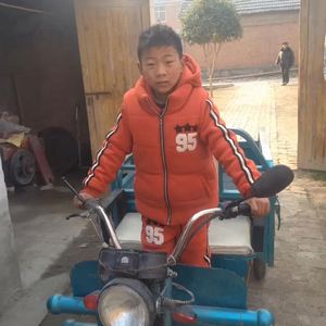 爷爷电动车的后视镜（prod.by Morrow x wustin）