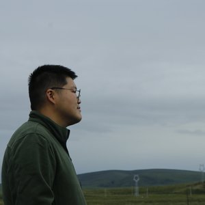 男孩