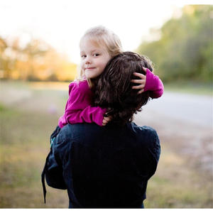 DJ Ewi Goes for a Drink