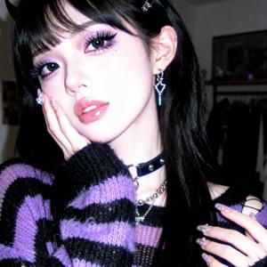 雨一直下 (就是爱到深处才怨他)