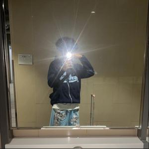 Vibe (feat. APE FREDDA)