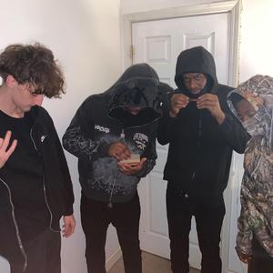 Outside All Summer (feat. Oba4x, Tomtom3k & slimeybuzinezz)