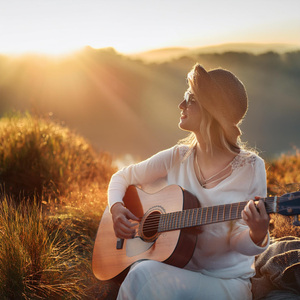 Sonidos De Guitarra En Cascada